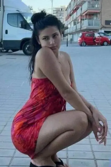 Leyla Sarıyer Escort Bayan Sarıyer Escort Leyla Fotoğrafı (3)